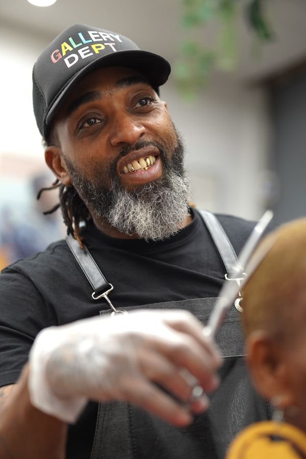 Another Level Barbers — photograph 4 by Andrew Recchia