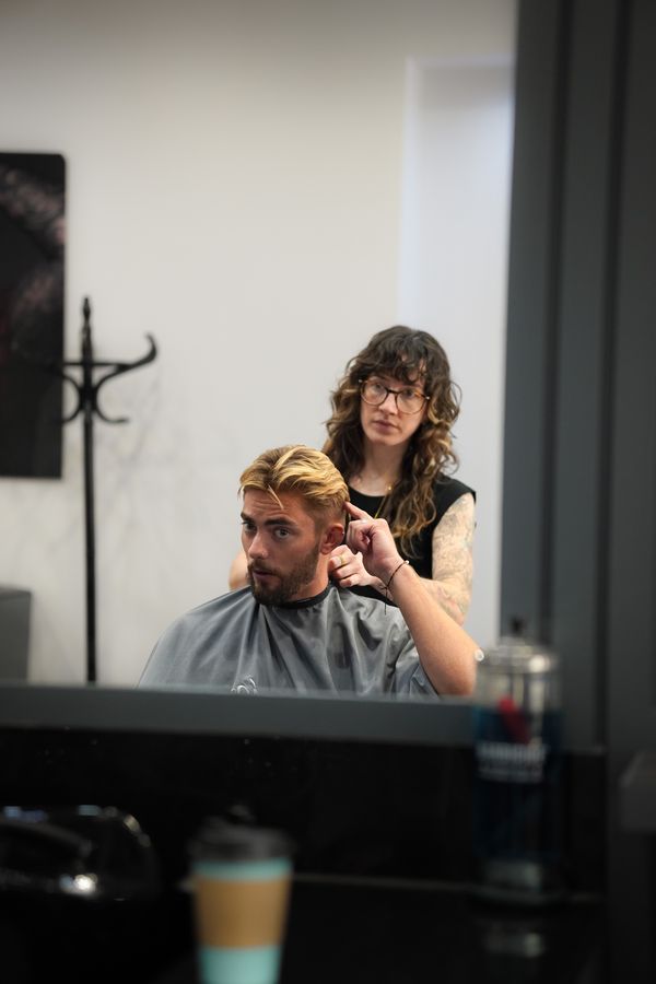 Antonio's Male Grooming — photograph 22 by Andrew Recchia