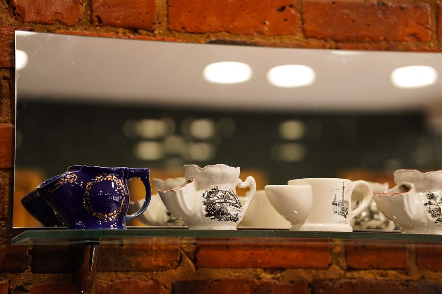 Groom Barbers — Lingfield — photograph 19 by Andrew Recchia