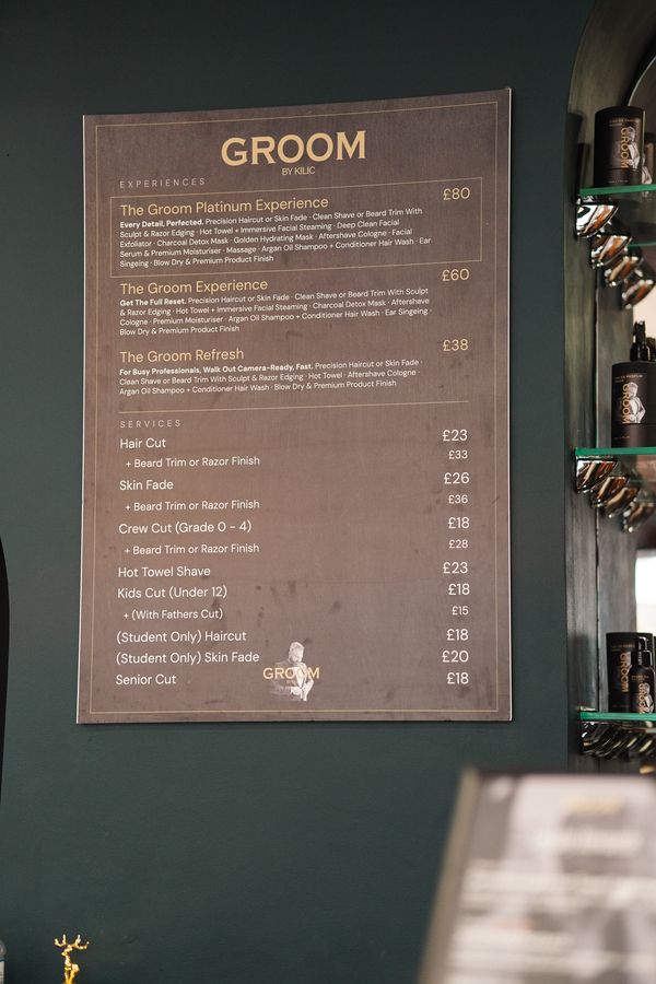 Groom Barbers — Lingfield — photograph 21 by Andrew Recchia