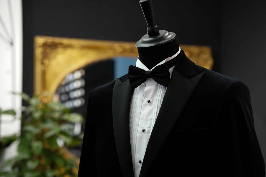Hidalgo Brothers — Savile Row — photograph 14 by Andrew Recchia